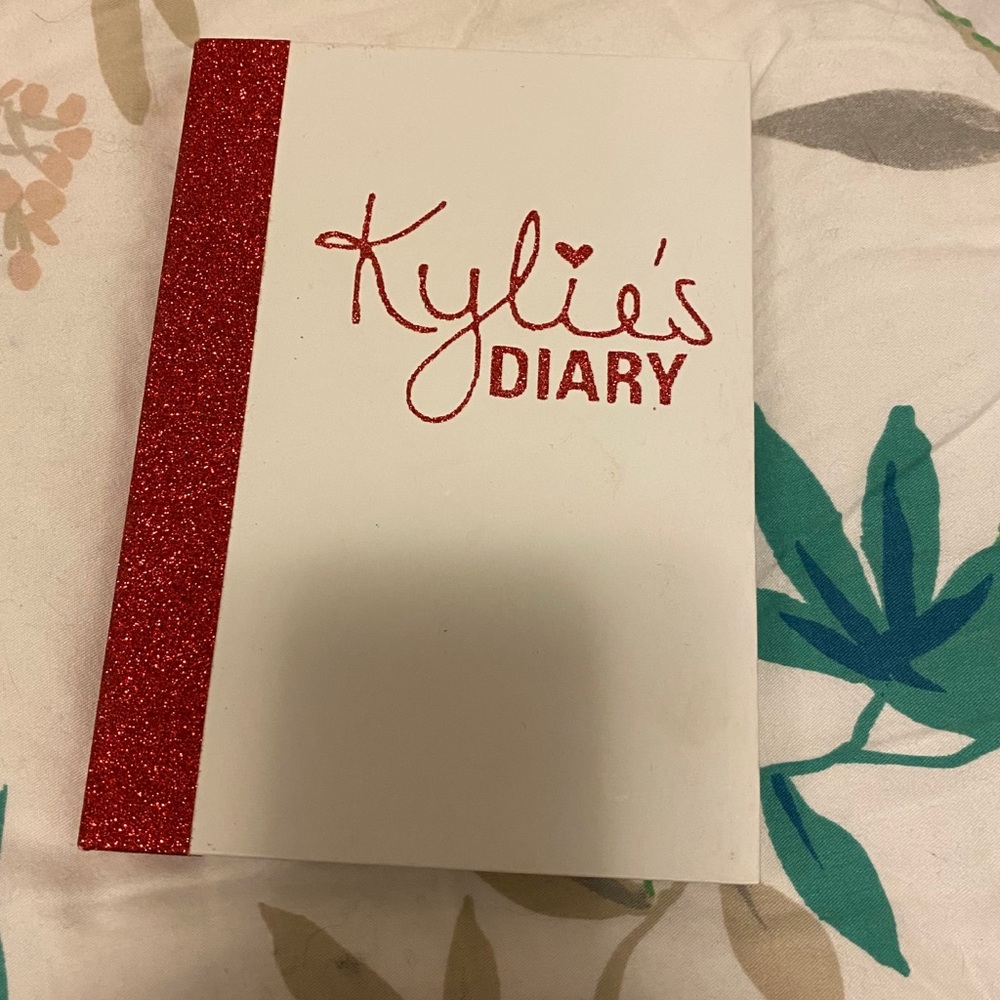 Kylie Diary palette